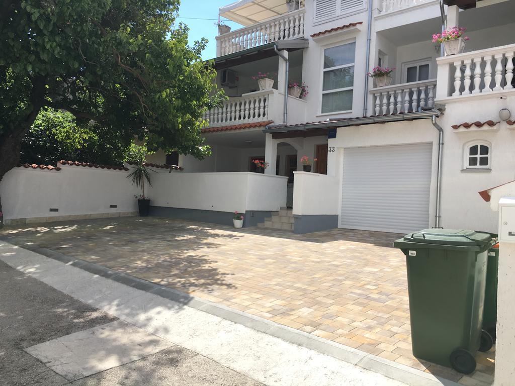 Apartment Barbin Vodice Buitenkant foto